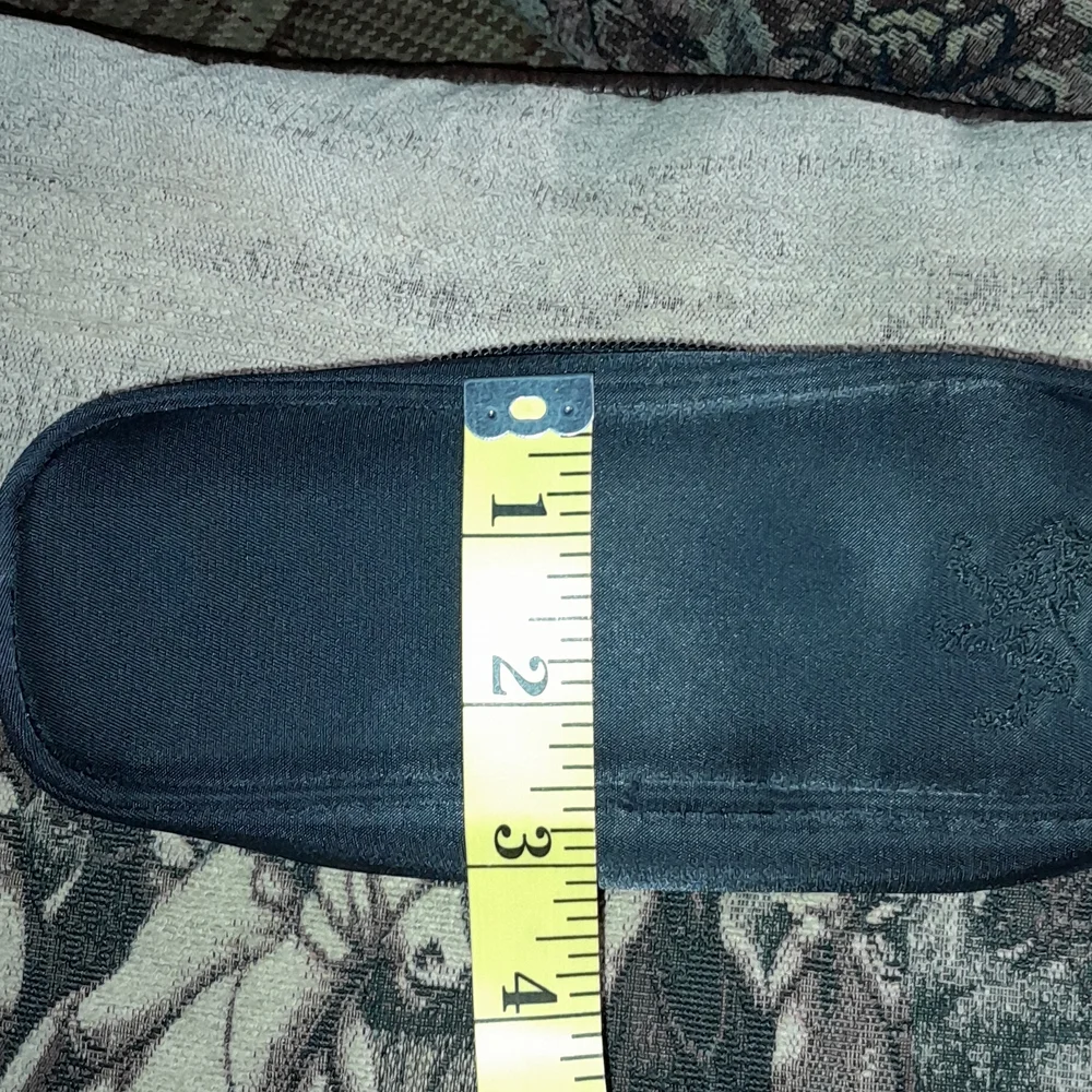 🌺BLACK Zip Up Case - Picture 5 of 5